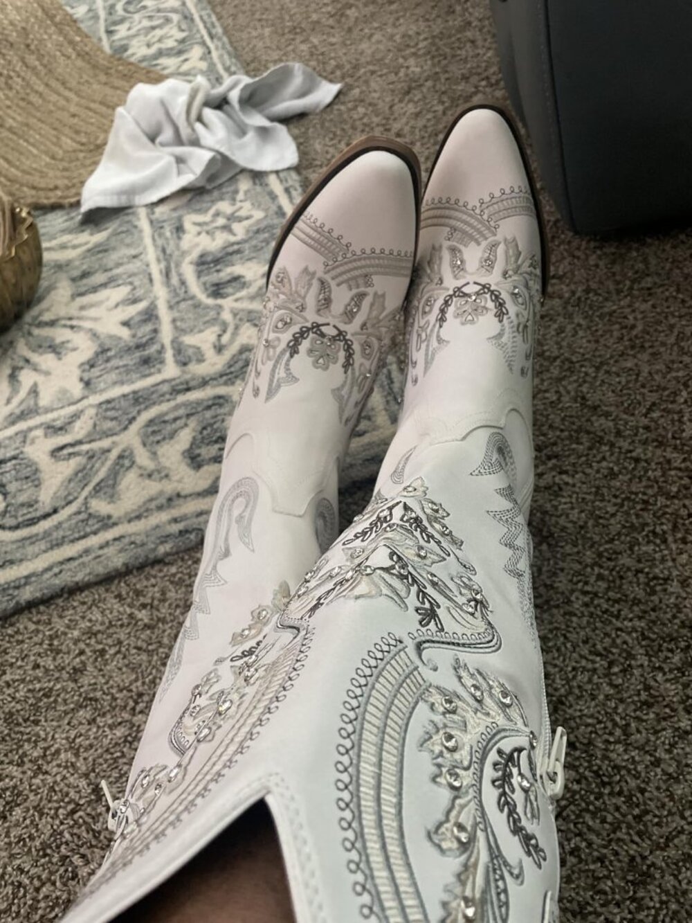 Women's White Embroidered Rhinestones Knee High Cowgirl Boots Pointed Toe - Picture 2 of 8
